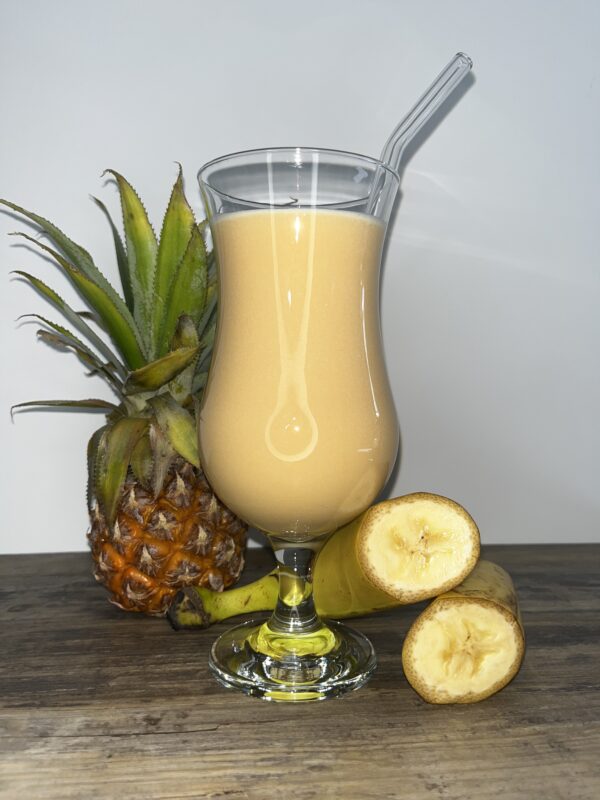 Koktejl s příchutí tropical